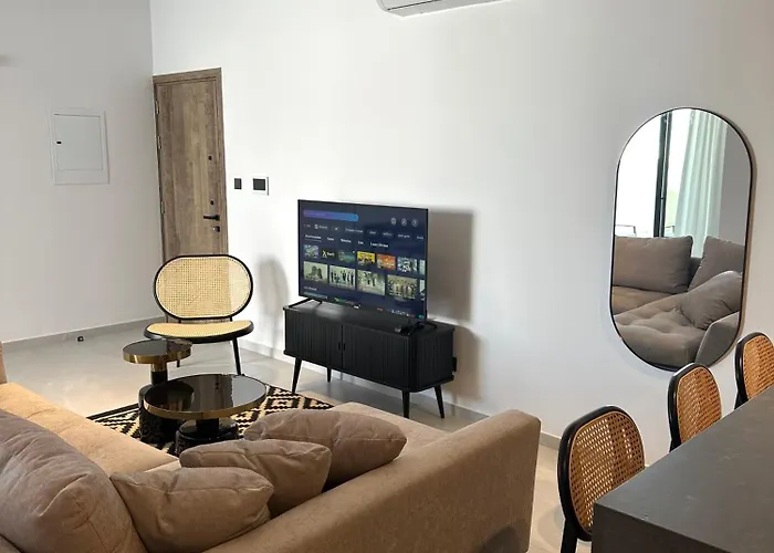 204 Lux Level2 Tower 206