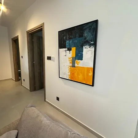 204 Lux Level2 Tower 206 Nikosia